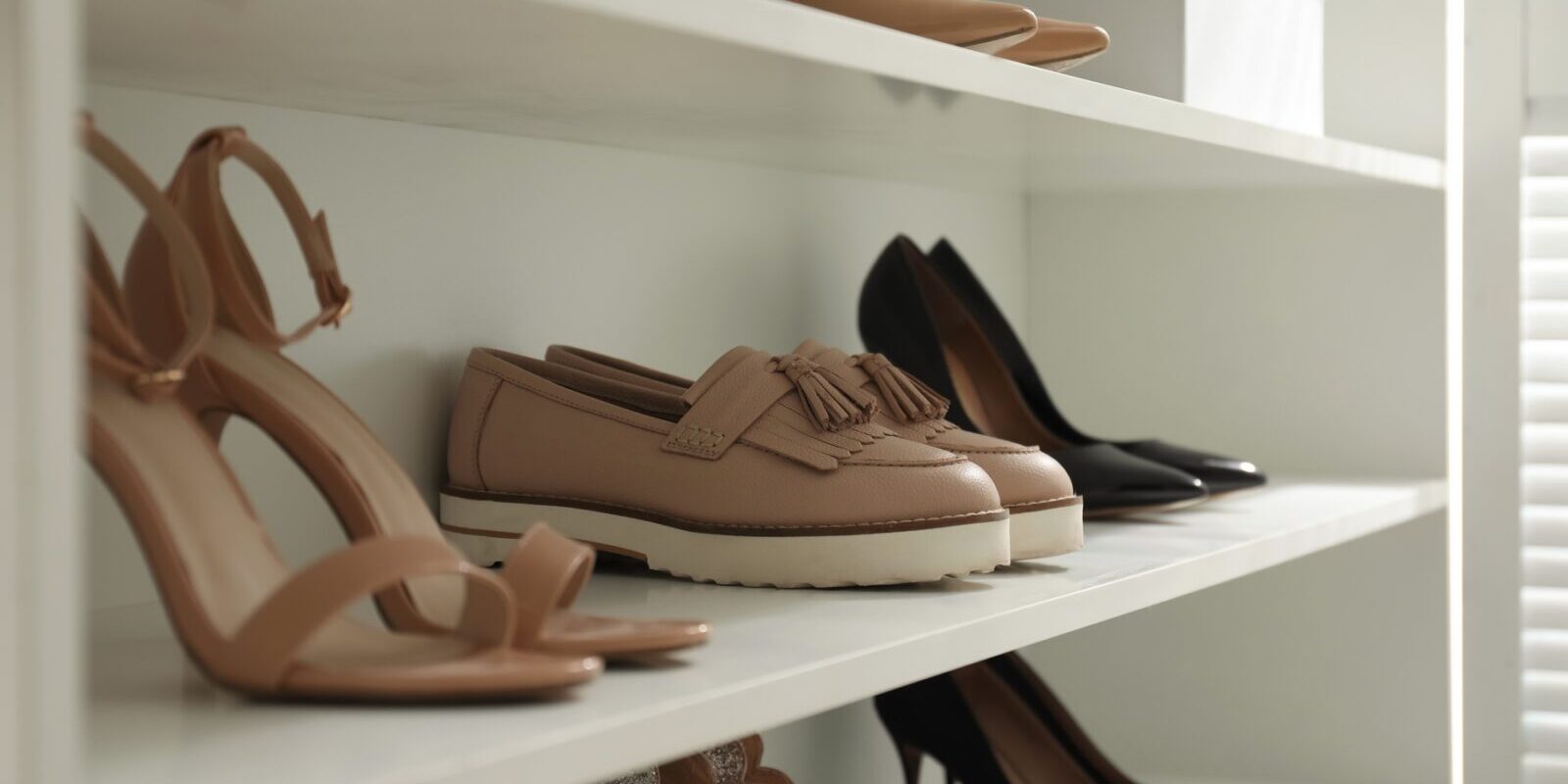 Storage,Rack,With,Stylish,Women's,Shoes,Indoors